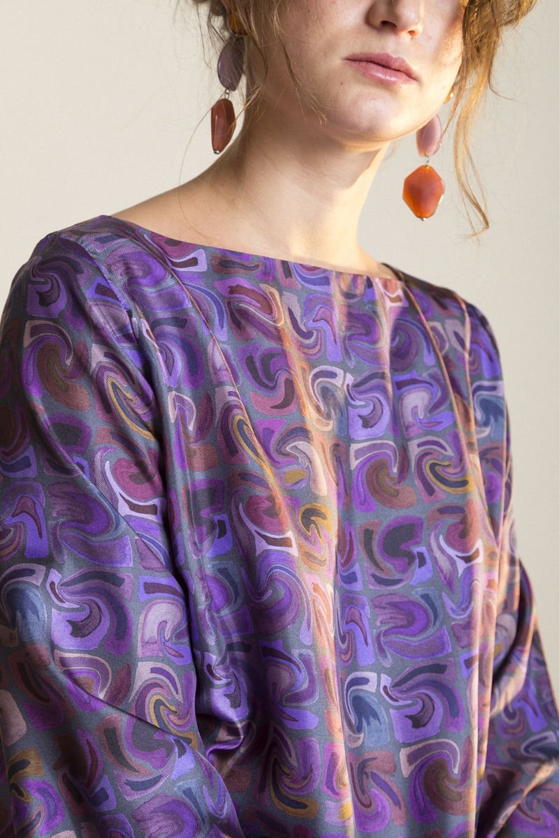 Costanza Blouse in Violet Elica