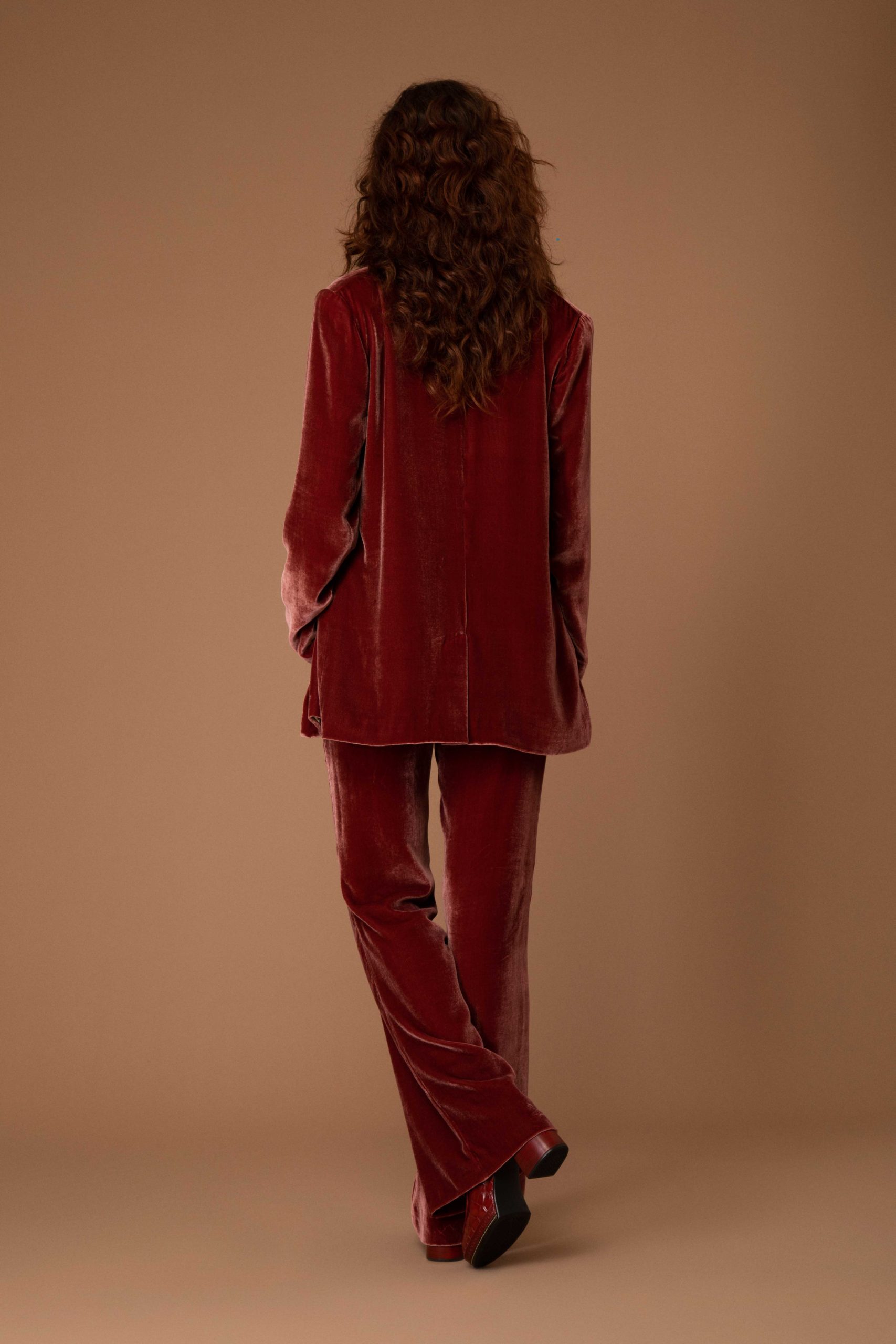 joanna-lyle4303web
