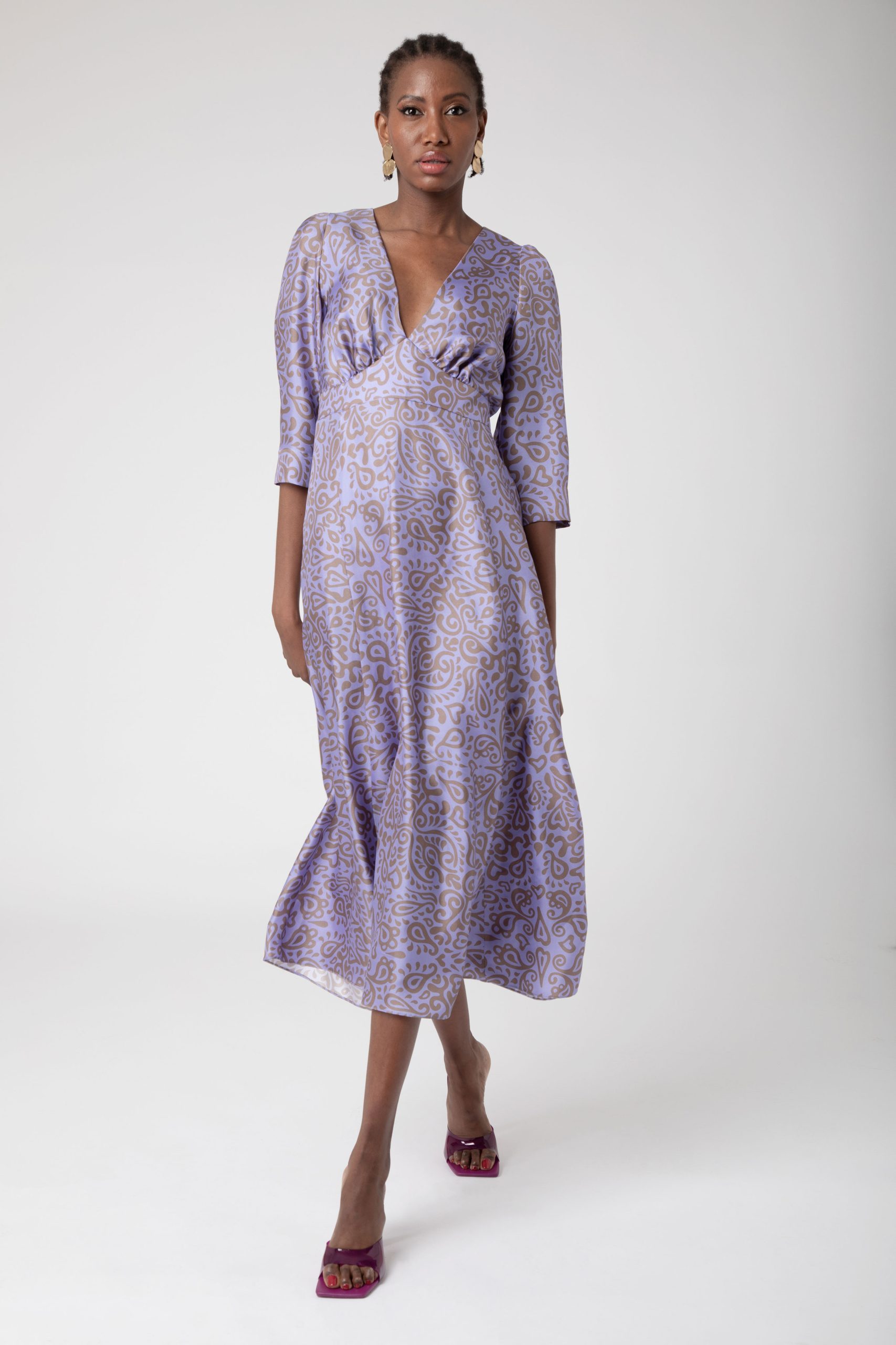 Polly Midi Dress in Lavander Casablanca