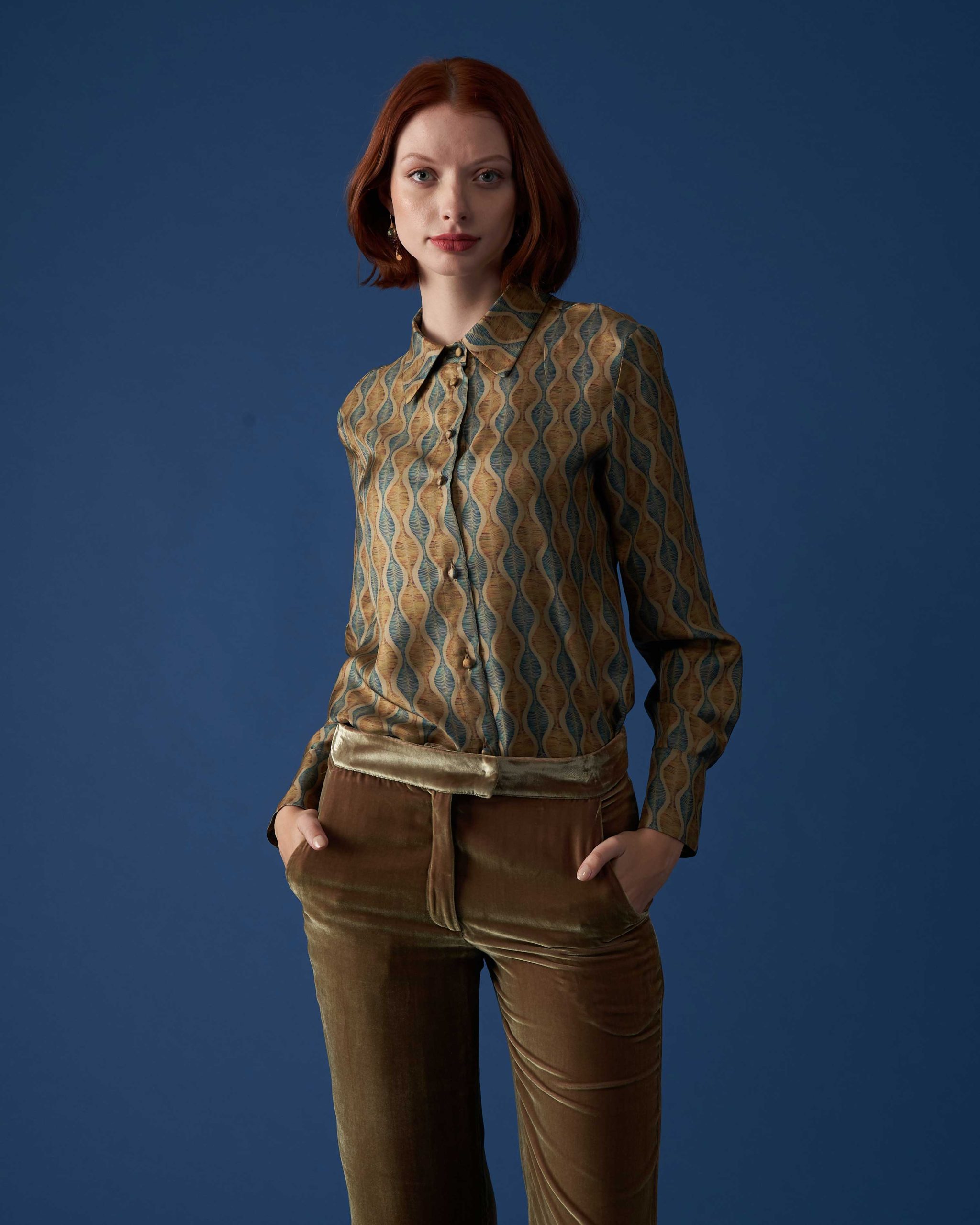 Nina Shirt in Pale Gold Onda